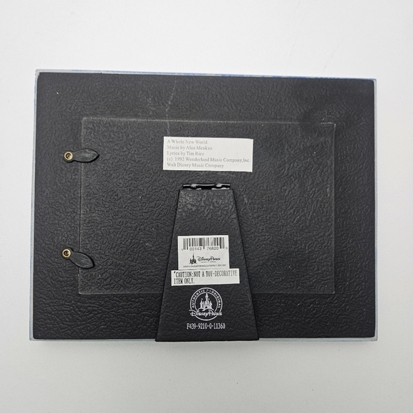 Disney Parks picture frame Aladdin - Picture 9 of 10